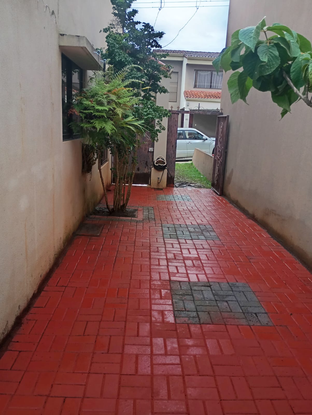 Servicios de Pulido y Abrillantado de Pisos en Costa Rica